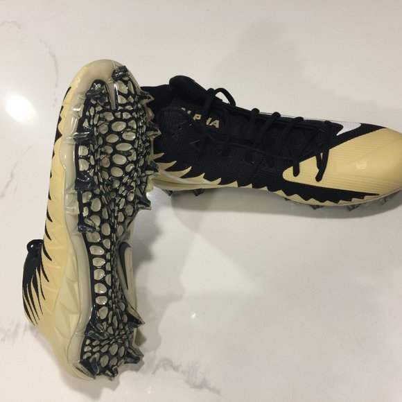 New Nike Alpha Menace Elite Football Cleats - Picture 13 of 16